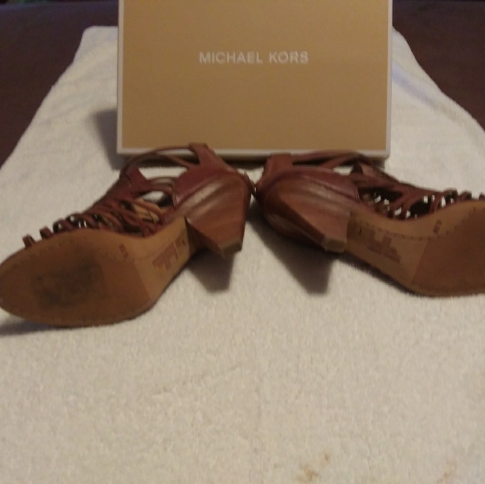 Sandals - Picture 4 of 7